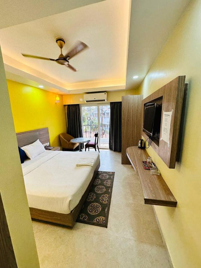 Royal Beach International Пури Екстериор снимка