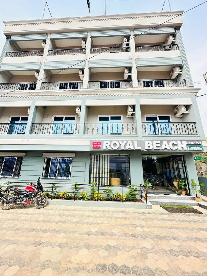 Royal Beach International Пури Екстериор снимка